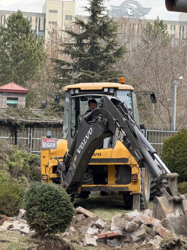 Uygun Fiyatlı Beko Loader Kiralama Ankara